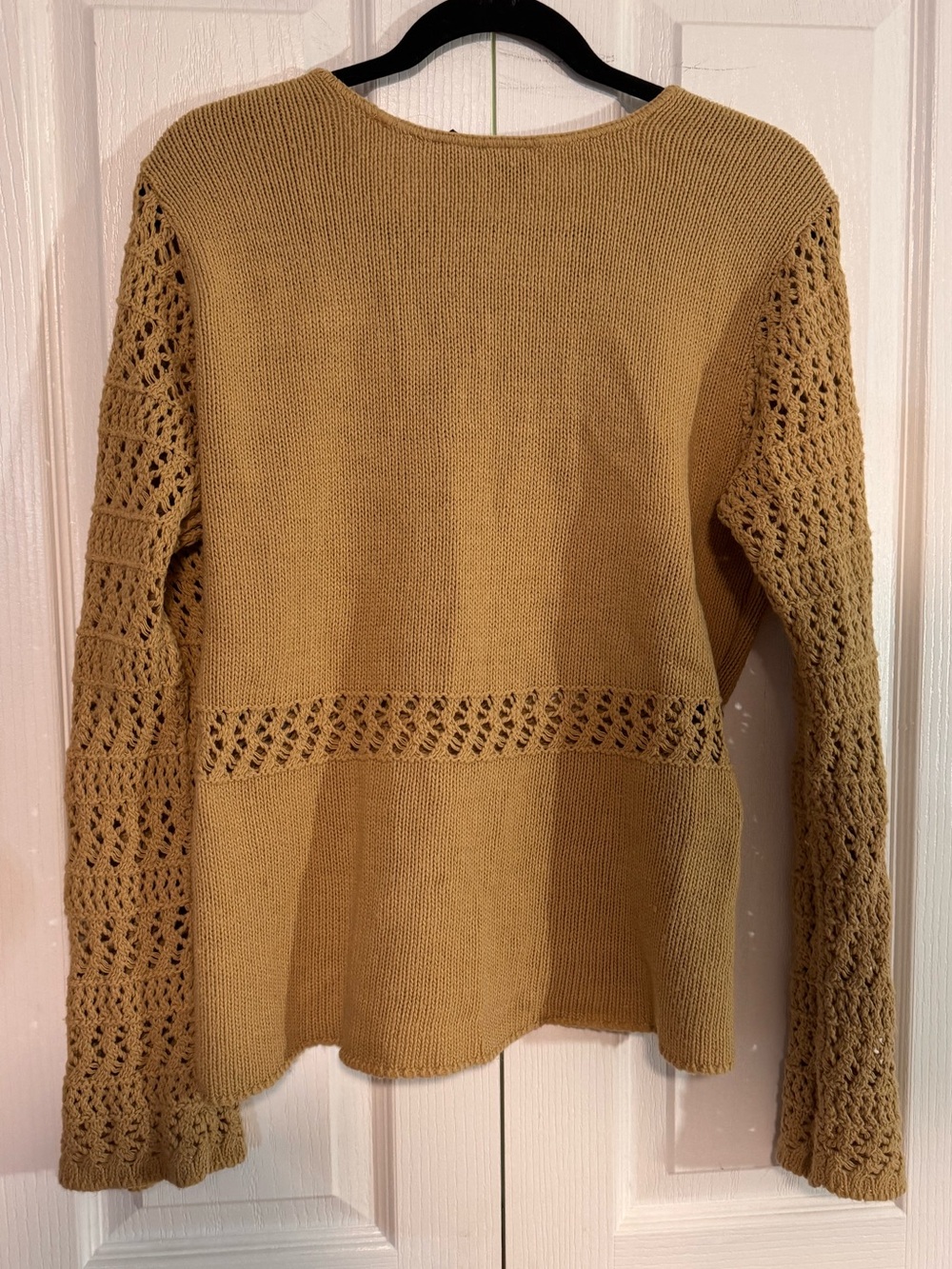 Crochet bell sleeve sweater XL Mossimo vintage tan